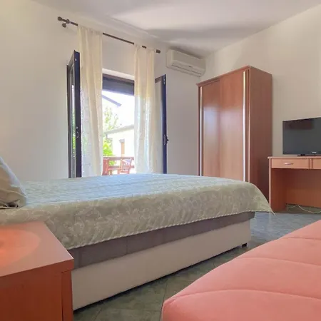 Marina No.1 Apartman *