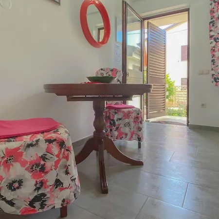 Marina No.1 Apartment